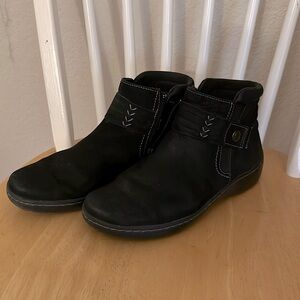 Black suede Clarks boots size 7.5